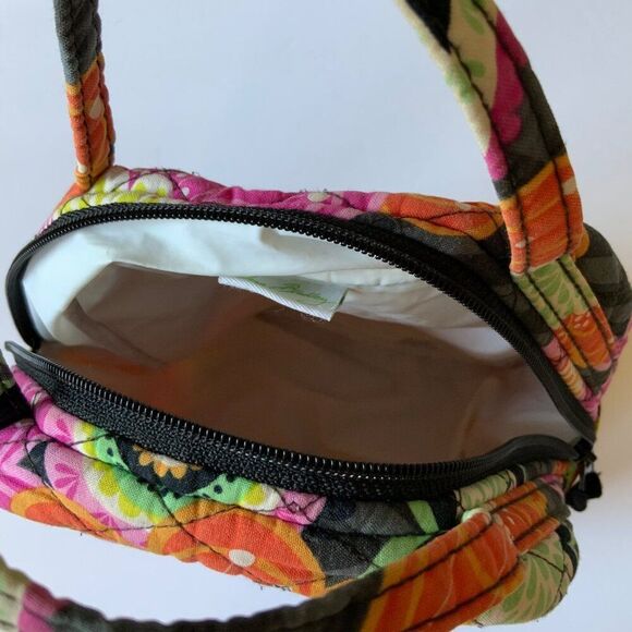 Vera Bradley Ziggy Zinnia Quilted Insulated Lunch Bag - Picture 7 of 8